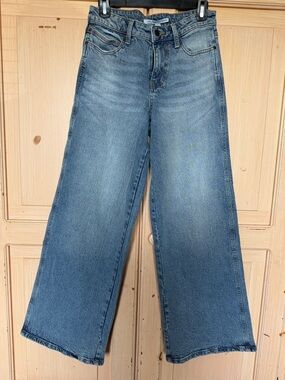 Celebrity Pink Medium Blue Wide-Leg Flare Jeans